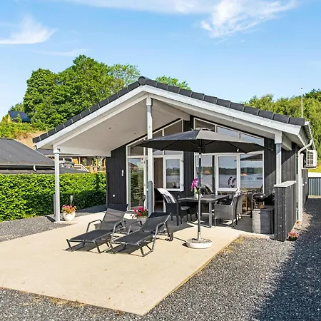 Holiday home Amazing In Rodekro With House Sea View Diernaes
