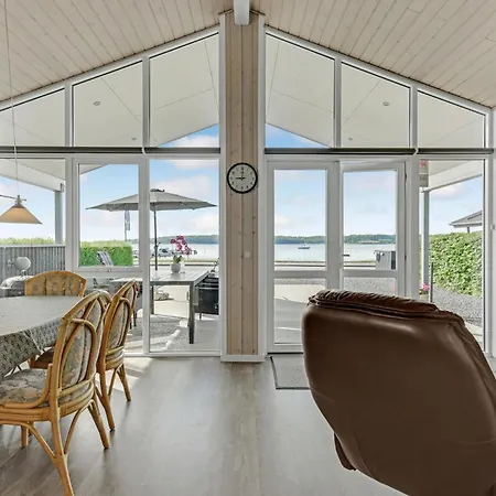Holiday home Amazing In Rodekro With House Sea View